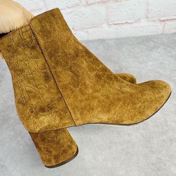 AGL Embossed Suede Block Heel Zip Ankle Boots Italy 36.5 - Picture 2 of 12